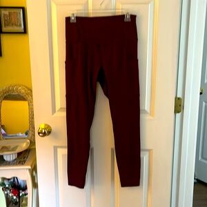 NWOT! Women’s Lukka Lux Size Medium Yoga Pants. Dark Wine